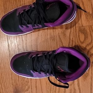 Nike 4Y shoes with bling. Purple and black. Worn a couple of times.